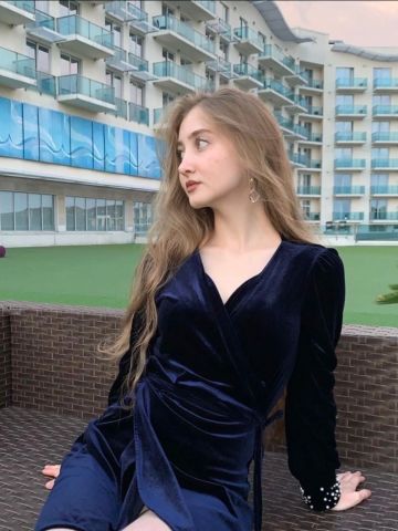Полина